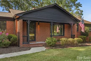 5701 Wilora Lake Rd, Charlotte, NC 28212 - Photo 2