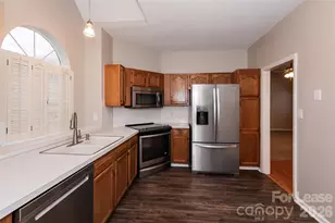 11331 Clayford Ridge, Charlotte, NC 28215 - Photo 4