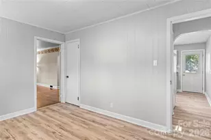 1105 Graystone Dr, Winston Salem, NC 27105 - Photo 14