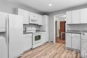 1105 Graystone Dr, Winston Salem, NC 27105 - Photo 12