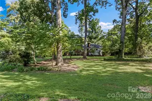 1105 Graystone Dr, Winston Salem, NC 27105 - Photo 32