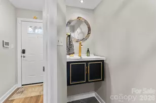 13820 Queens Harbor Rd, Charlotte, NC 28278 - Photo 12