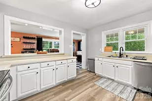 208 Barron Park, York, SC 29745 - Photo 10
