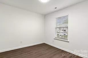 1940 Waters Trail Dr, Charlotte, NC 28216 - Photo 32