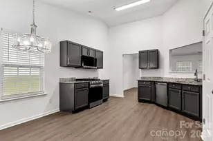 1940 Waters Trail Dr, Charlotte, NC 28216 - Photo 18