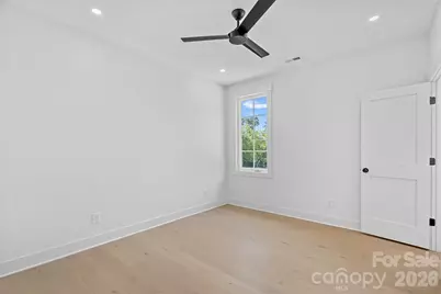 2902 Dogwood Avenue, Charlotte, NC 28206 - Photo 26