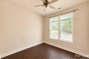 1745 Wilburn Park Ln NW, Charlotte, NC 28269 - Photo 6