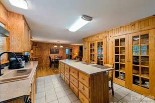 213 Rustling Pines Dr, Hendersonville, NC 28792 - Photo 4