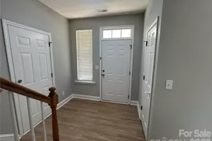 1917 Bellflower Dr, Fort Mill, SC 29715 - Photo 2