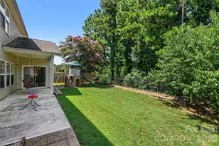 325 Mt Side Way, Fort Mill, SC 29715 - Photo 16