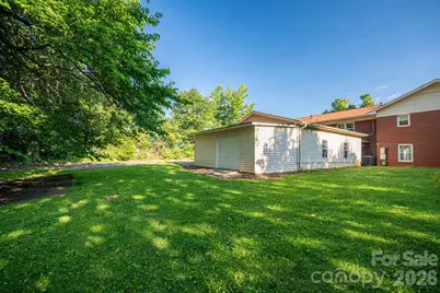 1306 11th Avenue SE, Hickory, NC 28602 - Photo 20