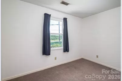 1306 11th Avenue SE, Hickory, NC 28602 - Photo 34