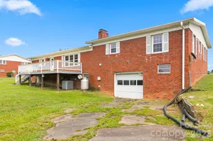 1664 Chase High Rd, Forest City, NC 28043 - Photo 40