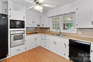 1664 Chase High Rd, Forest City, NC 28043 - Photo 12