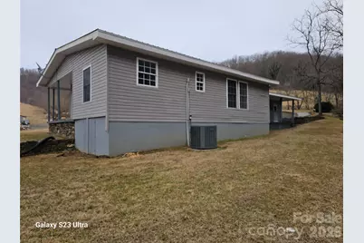 656 Water Street, Bakersville, NC 28705 - Photo 10
