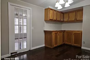 656 Water St, Bakersville, NC 28705 - Photo 16