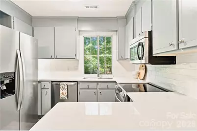 8805 Golf Ridge Drive, Charlotte, NC 28277 - Photo 16