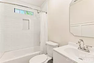 8805 Golf Ridge Dr, Charlotte, NC 28277 - Photo 22