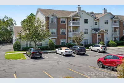 11286 Hyde Pointe Court, Charlotte, NC 28262 - Photo 2