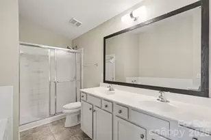 11286 Hyde Pointe Ct, Charlotte, NC 28262 - Photo 16