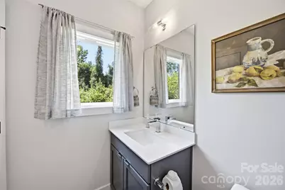 509 Strong Avenue, Charlotte, NC 28205 - Photo 32
