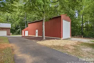 155 S Grandview Rd, Clover, SC 29710 - Photo 34