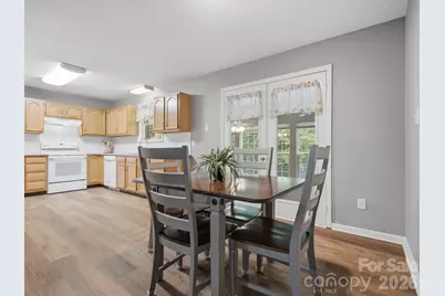 155 S Grandview Road, Clover, SC 29710 - Photo 12
