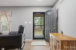155 S Grandview Rd, Clover, SC 29710 - Photo 4