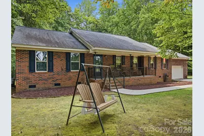 155 S Grandview Road, Clover, SC 29710 - Photo 2