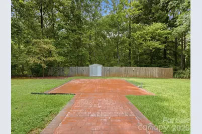 155 S Grandview Road, Clover, SC 29710 - Photo 32
