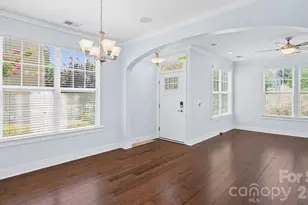 3134 Bending Birch Pl, Charlotte, NC 28206 - Photo 10