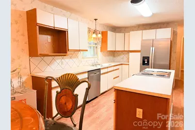 301 Starmount Drive, Statesville, NC 28677 - Photo 12