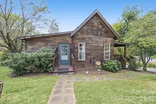1 Locust Ave, Asheville, NC 28804 - Photo 2