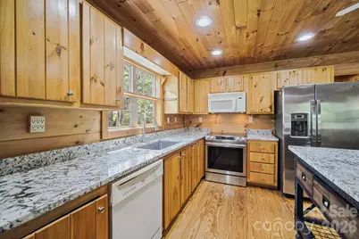 1 Locust Avenue, Asheville, NC 28804 - Photo 16