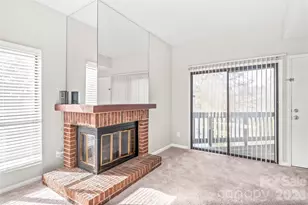 8155 Cedar Glen Dr, Charlotte, NC 28212 - Photo 6