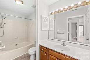 8155 Cedar Glen Dr, Charlotte, NC 28212 - Photo 16