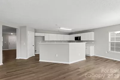 4022 Houldsworth Drive, Charlotte, NC 28213 - Photo 6