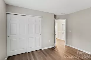 4022 Houldsworth Dr, Charlotte, NC 28213 - Photo 12