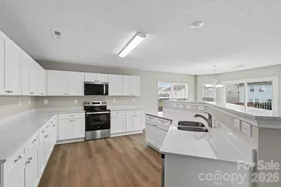 4022 Houldsworth Drive, Charlotte, NC 28213 - Photo 8