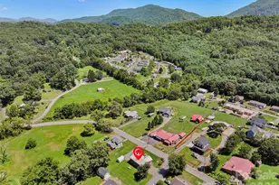 354 Oakdale Rd, Waynesville, NC 28786 - Photo 26