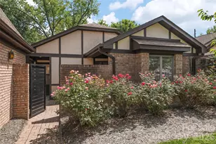 26 Lodge Ln, Waynesville, NC 28786 - Photo 2
