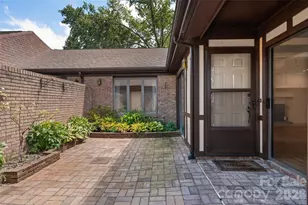 26 Lodge Ln, Waynesville, NC 28786 - Photo 4