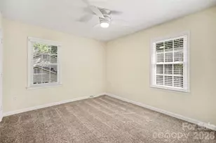 2248 Lawton Bluff Rd, Charlotte, NC 28226 - Photo 34