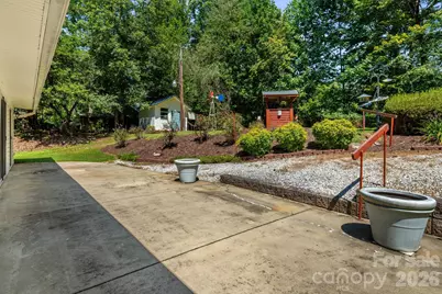 225 Arbor Lane, Hendersonville, NC 28791 - Photo 36