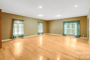 225 Arbor Ln, Hendersonville, NC 28791 - Photo 24