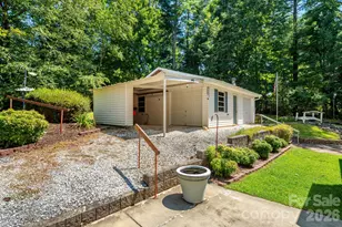 225 Arbor Ln, Hendersonville, NC 28791 - Photo 38