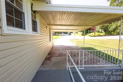 346 Park Avenue, Marion, NC 28752 - Photo 40