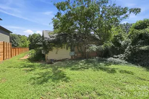 2840 Cowles Rd, Charlotte, NC 28208 - Photo 6