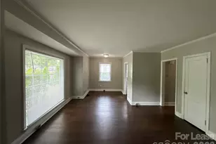 1412 Claridge Ln, Charlotte, NC 28209 - Photo 4