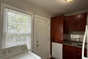 1412 Claridge Ln, Charlotte, NC 28209 - Photo 6